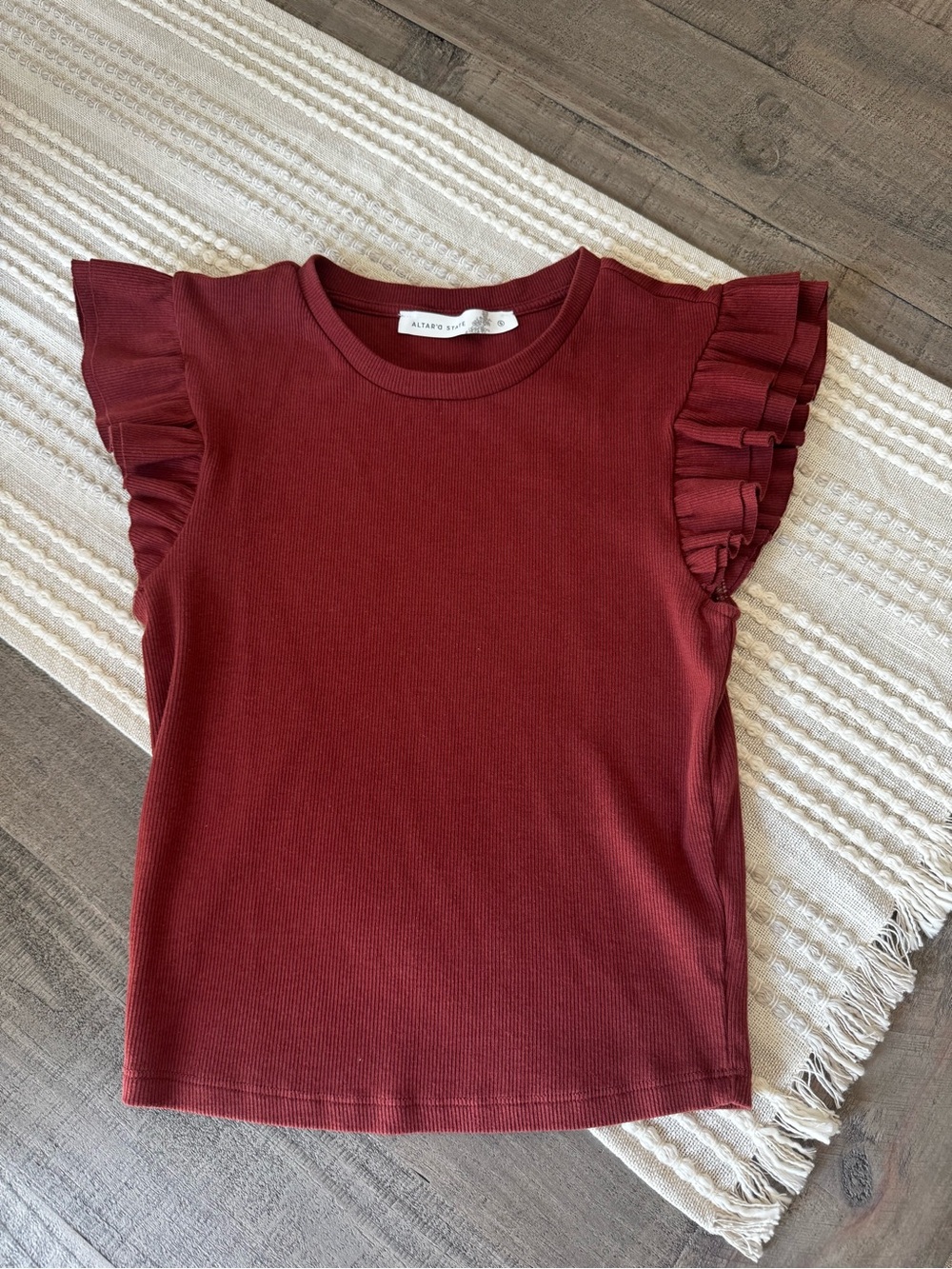 Altar'd State Girls' Ruffle Sleeve Tee - Wine